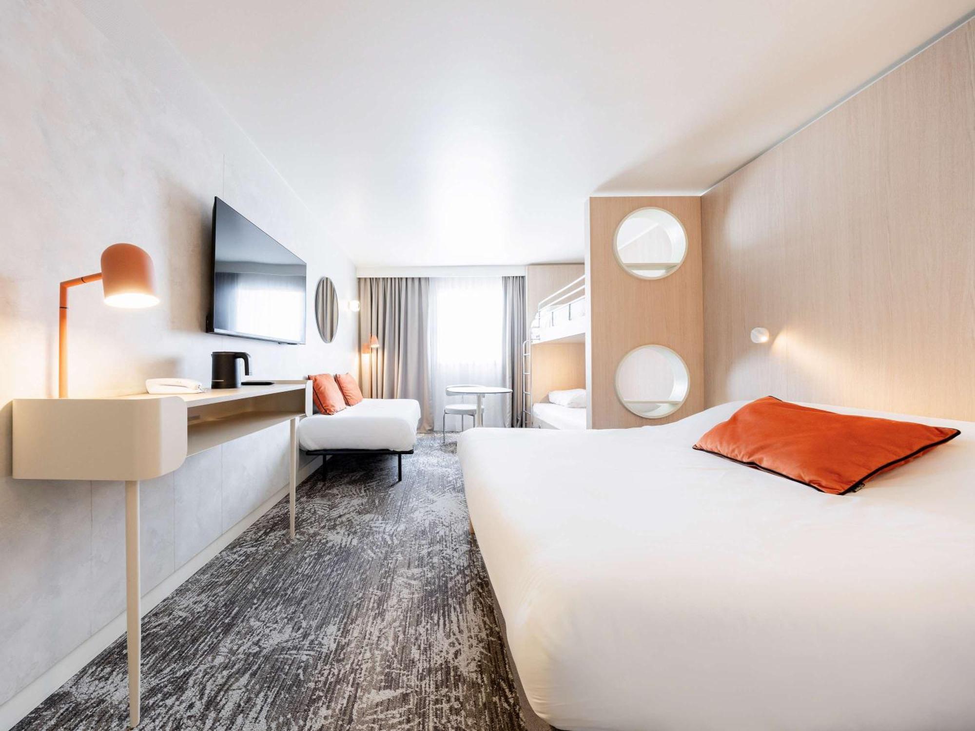 Novotel Paris 13 Porte d'Italie Le Kremlin-Bicêtre Esterno foto