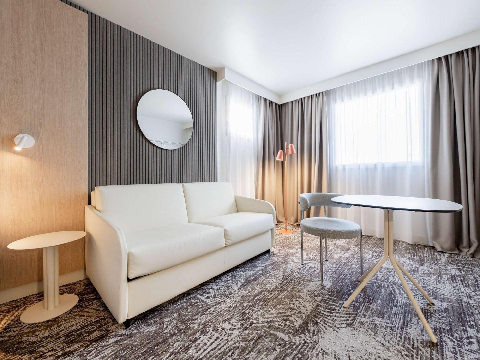 Novotel Paris 13 Porte d'Italie Le Kremlin-Bicêtre Esterno foto
