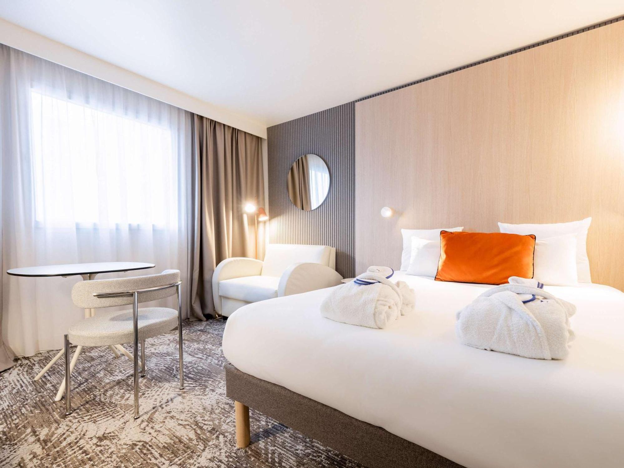 Novotel Paris 13 Porte d'Italie Le Kremlin-Bicêtre Esterno foto