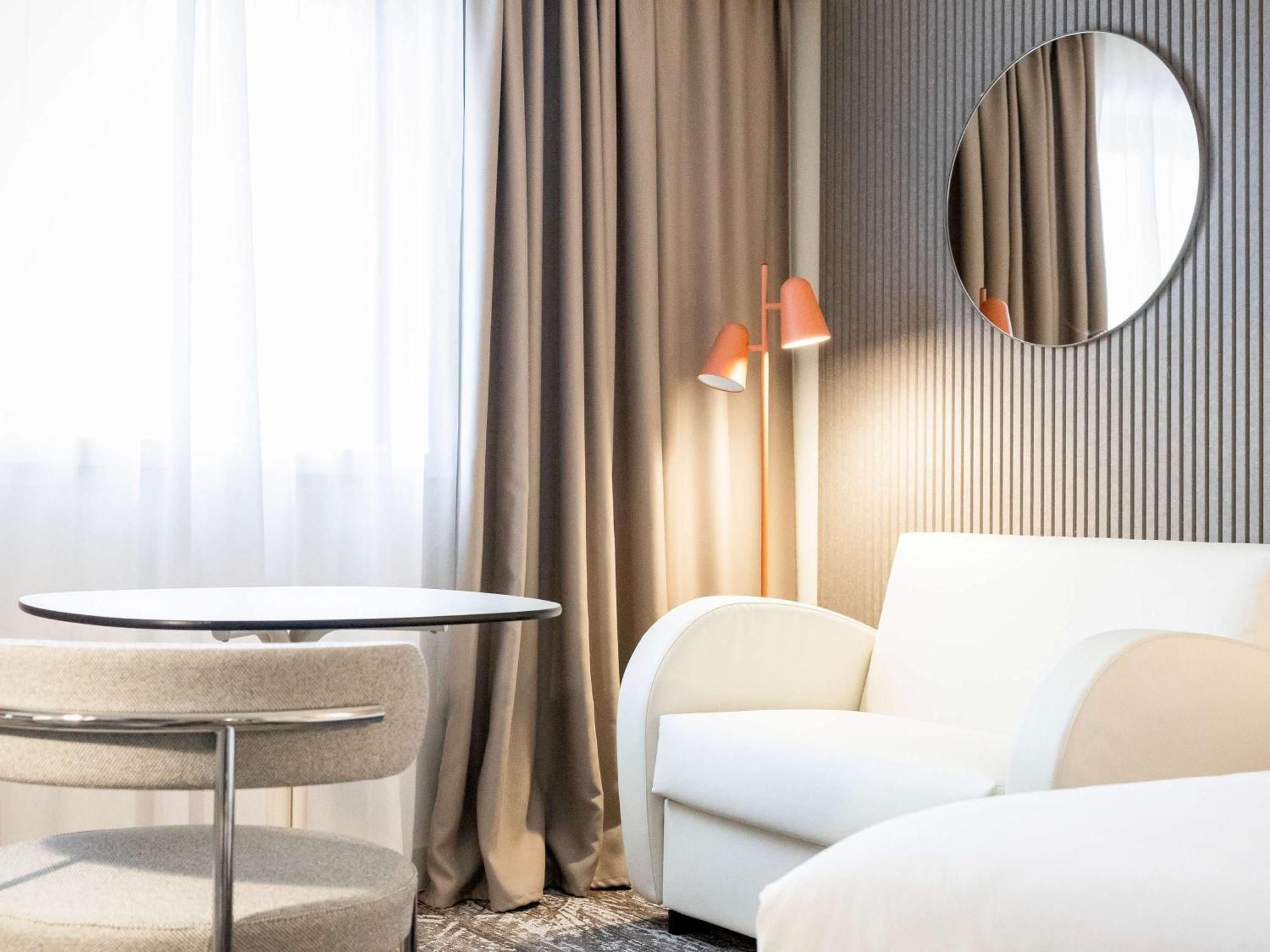 Novotel Paris 13 Porte d'Italie Le Kremlin-Bicêtre Esterno foto