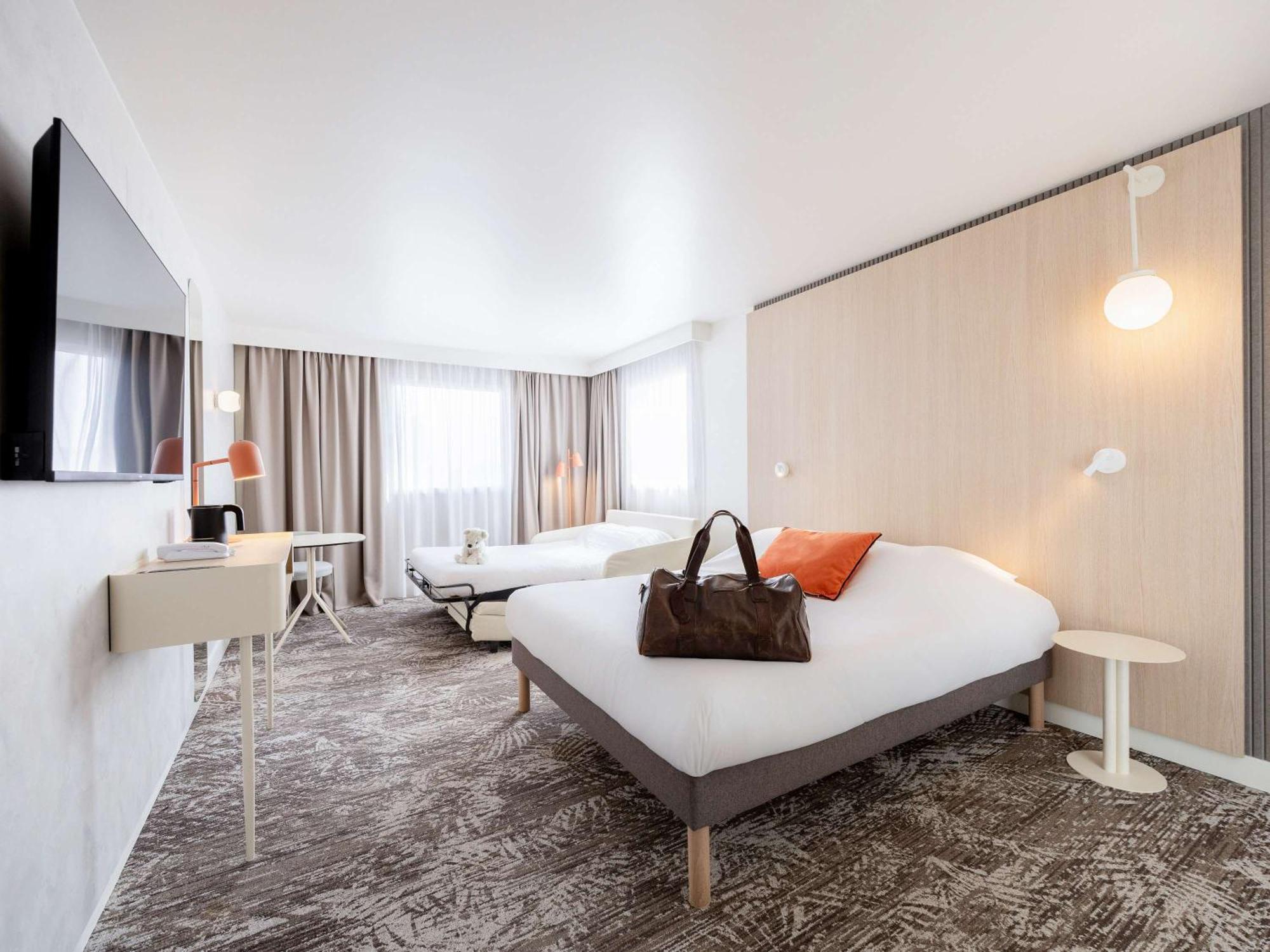 Novotel Paris 13 Porte d'Italie Le Kremlin-Bicêtre Esterno foto
